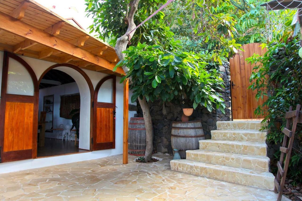Villa With Ocean View Агуло Экстерьер фото